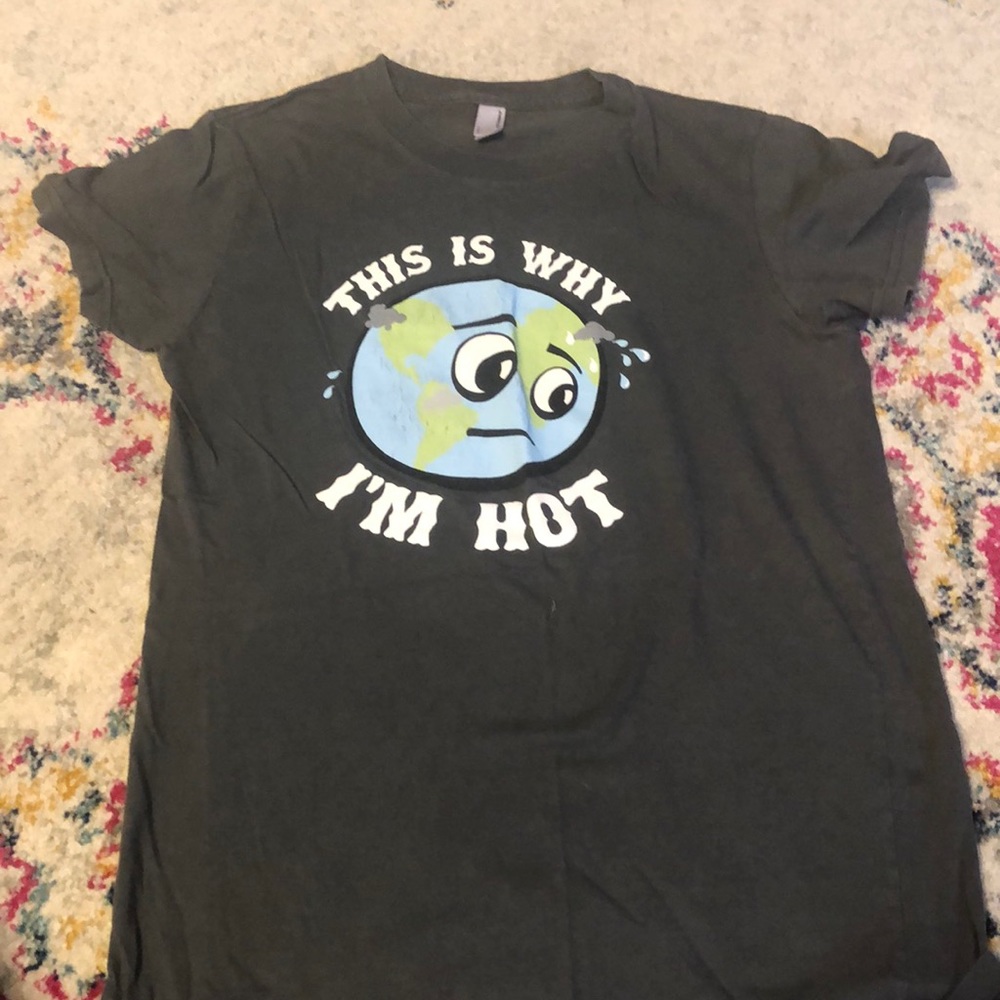 Hot world T-shirt